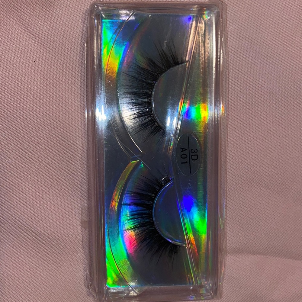 Lashes . Good quality . Great price . Very easy to put on <3 only 5 left